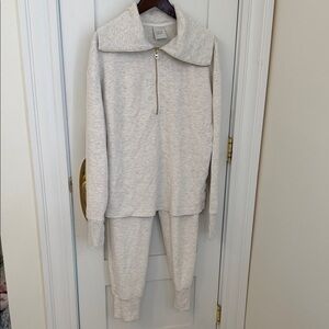 Varley double soft set - L Cozy Cream Zip-Neck Loungewear Set